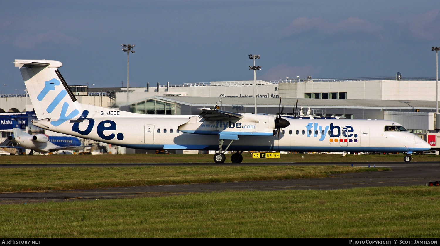 Aircraft Photo of G-JECE | Bombardier DHC-8-402 Dash 8 | Flybe | AirHistory.net #205763