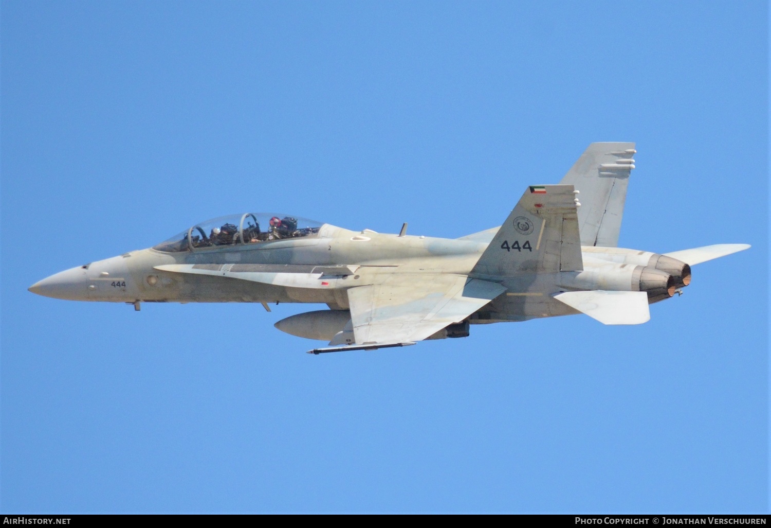 Aircraft Photo of 444 | McDonnell Douglas F/A-18D Hornet | Kuwait - Air Force | AirHistory.net #205789
