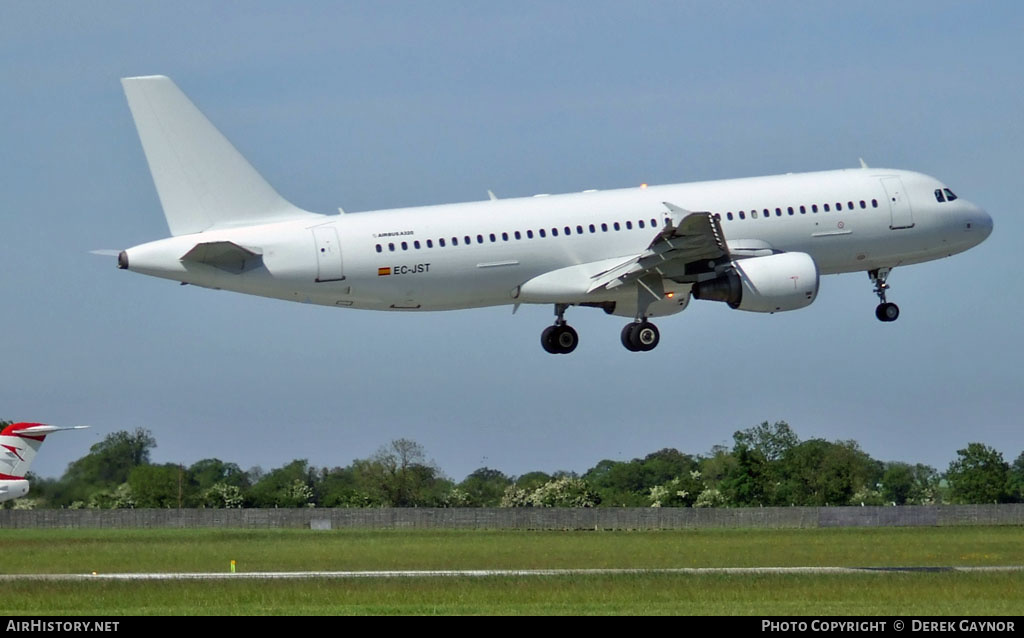 Aircraft Photo of EC-JST | Airbus A320-214 | Iberworld Airlines | AirHistory.net #205891