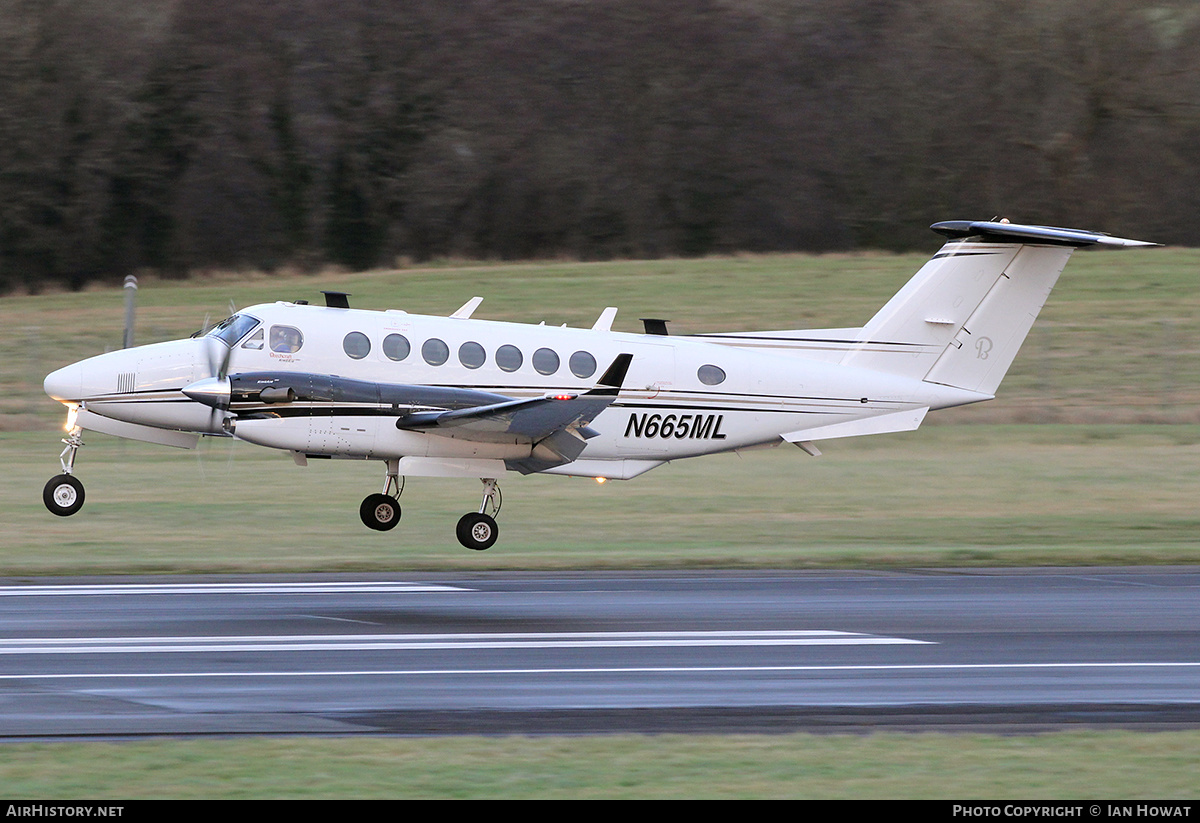 Aircraft Photo of N665ML | Hawker Beechcraft 350 King Air (B300) | AirHistory.net #205938