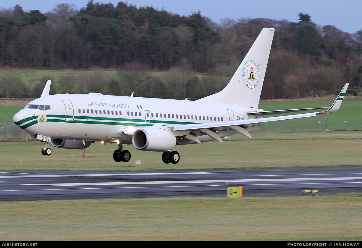 Aircraft Photo of 5N-FGT | Boeing 737-7N6 BBJ | Nigeria - Air Force | AirHistory.net #205983