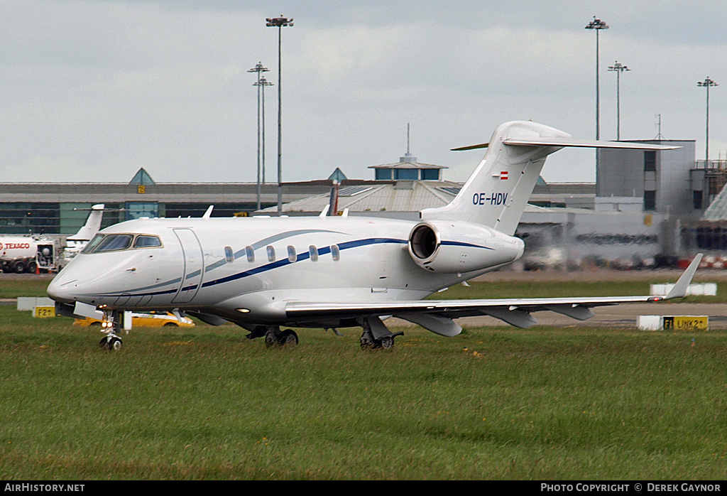 Aircraft Photo of OE-HDV | Bombardier Challenger 300 (BD-100-1A10) | AirHistory.net #206071