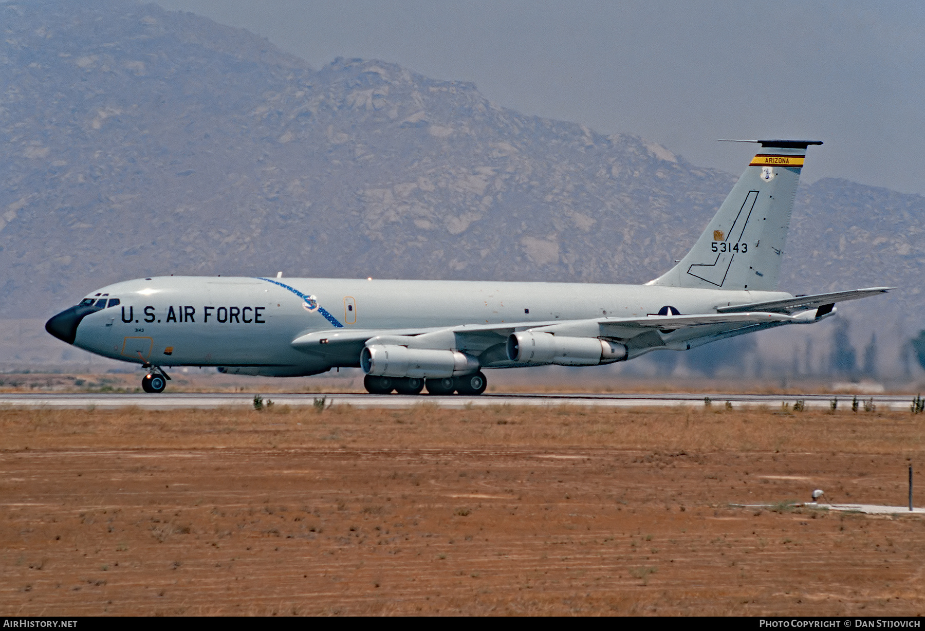 Aircraft Photo of 55-3143 / 53143 | Boeing KC-135E Stratotanker | USA - Air Force | AirHistory.net #206107