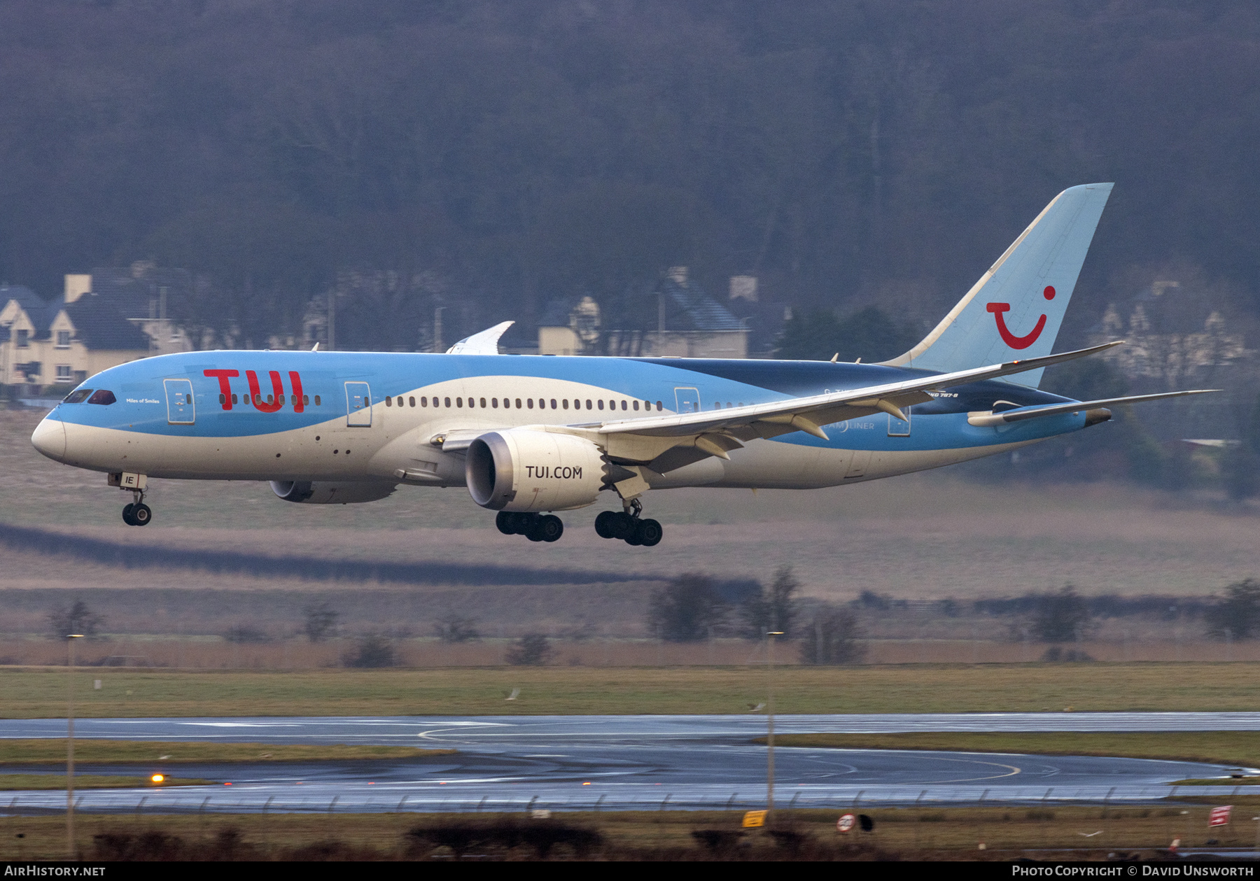 Aircraft Photo of G-TUIE | Boeing 787-8 Dreamliner | TUI | AirHistory.net #206133