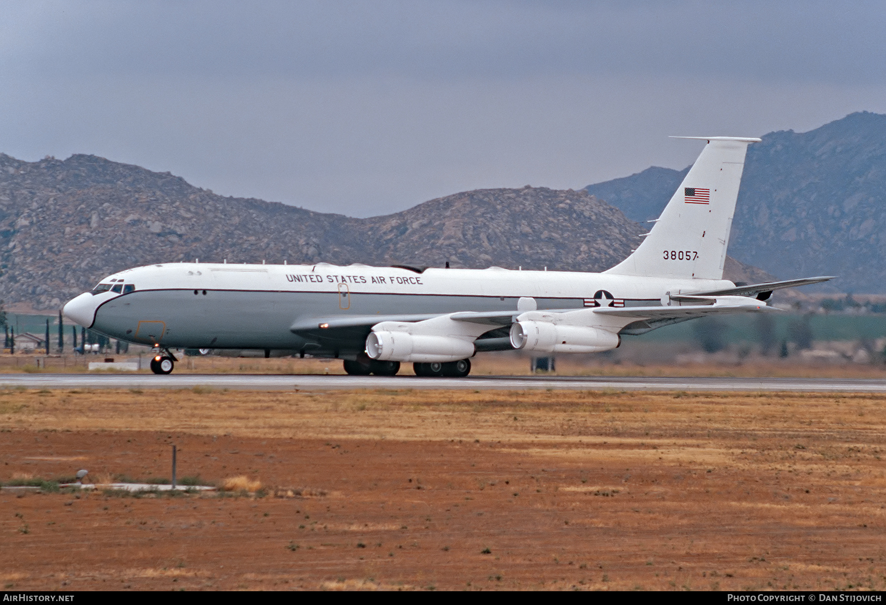 Aircraft Photo of 63-8057 / 38057 | Boeing EC-135J | USA - Air Force | AirHistory.net #206135