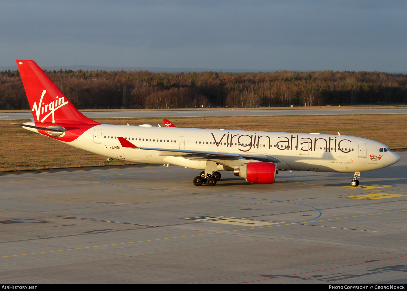 Aircraft Photo of G-VLNM | Airbus A330-223 | Virgin Atlantic Airways | AirHistory.net #206196