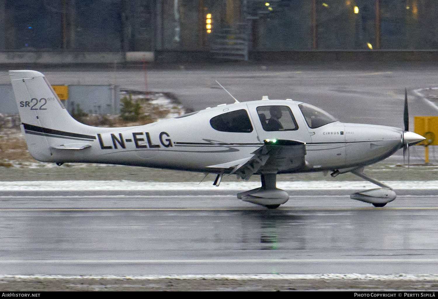 Aircraft Photo of LN-ELG | Cirrus SR-22 G3-GTS | AirHistory.net #206199