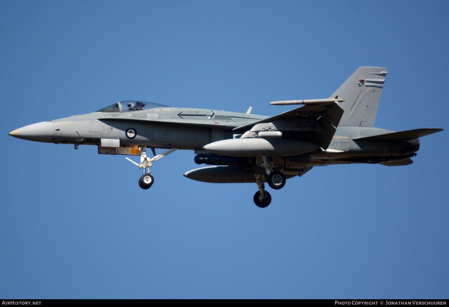 Aircraft Photo of A21-35 | McDonnell Douglas F/A-18A Hornet | Australia - Air Force | AirHistory.net #206208