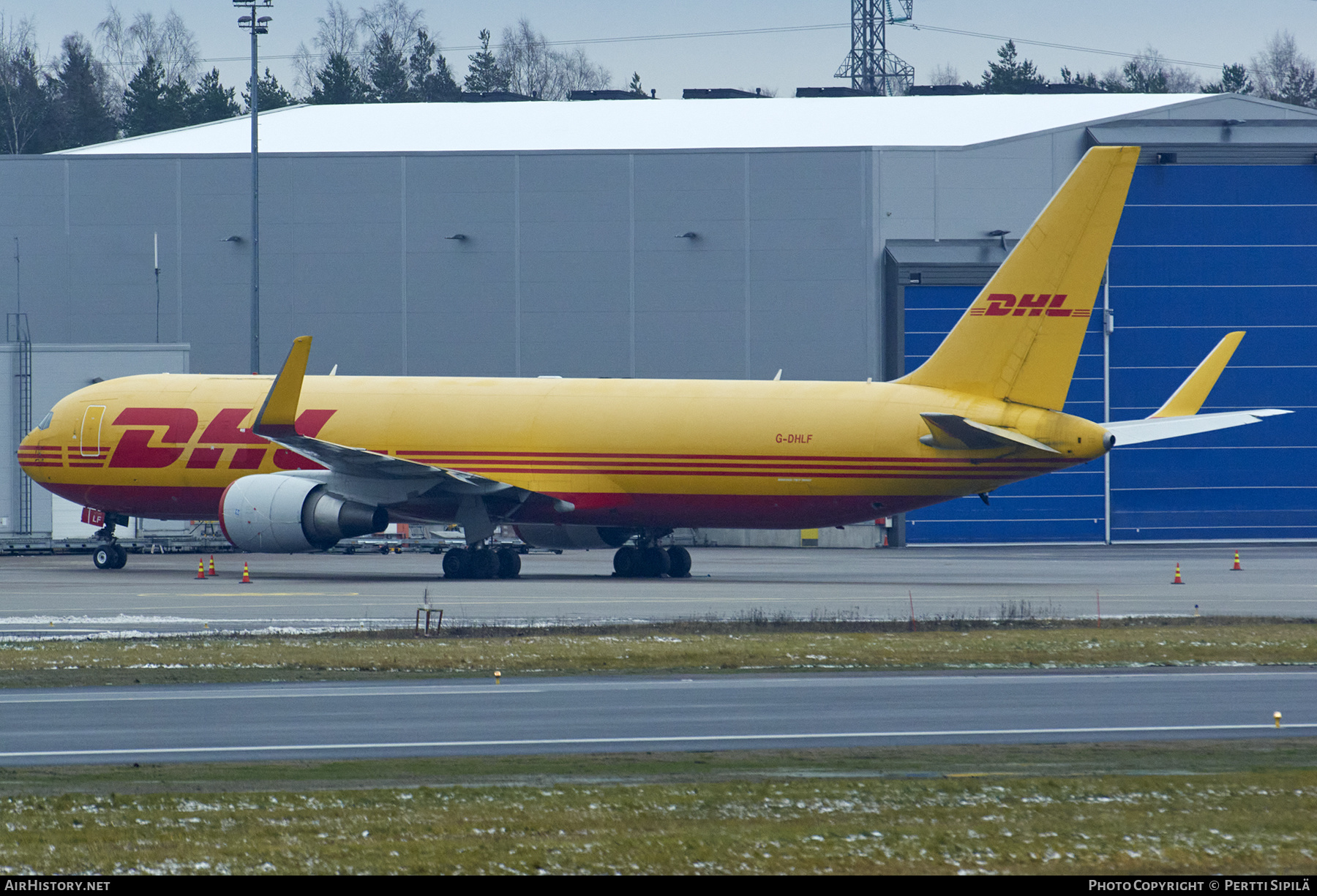 Aircraft Photo of G-DHLF | Boeing 767-3JHF | DHL International | AirHistory.net #206210