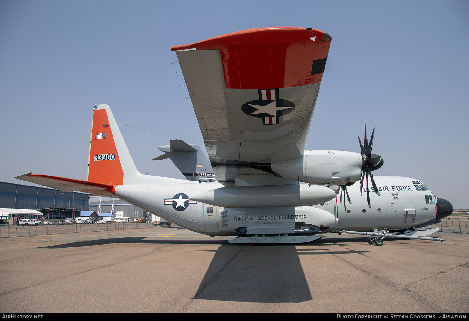 Aircraft Photo of 73-3300 / 33300 | Lockheed LC-130H Hercules (L-382) | USA - Air Force | AirHistory.net #206225