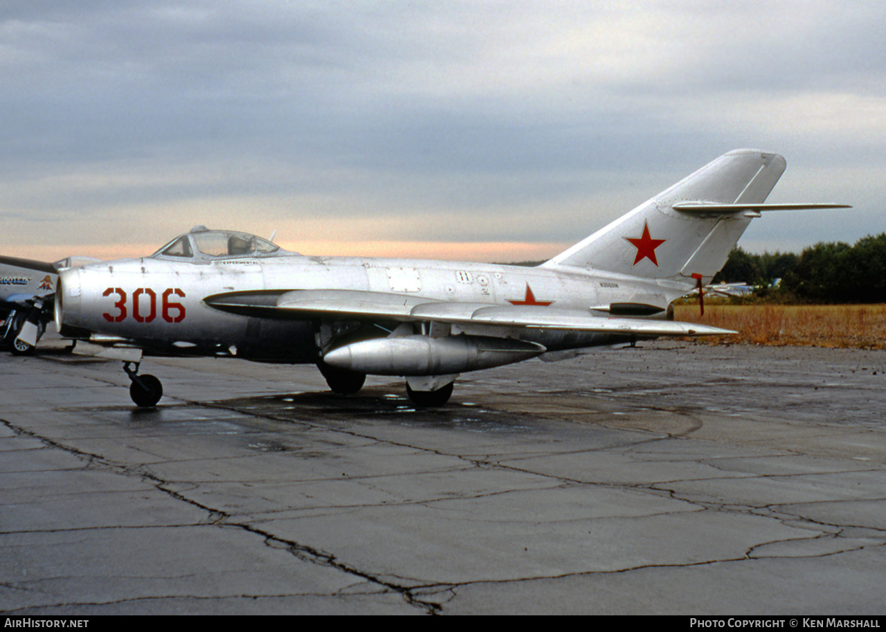 Aircraft Photo of N306DM / 306 red | Mikoyan-Gurevich MiG-17T | Soviet Union - Air Force | AirHistory.net #206235