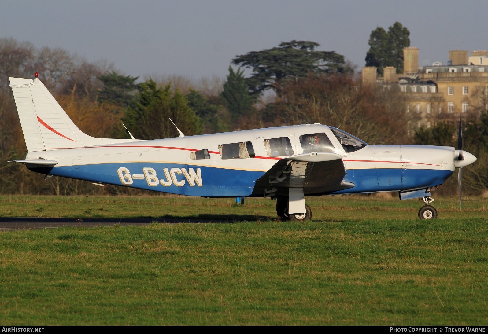 Aircraft Photo of G-BJCW | Piper PA-32R-301 Saratoga SP | AirHistory.net #206395