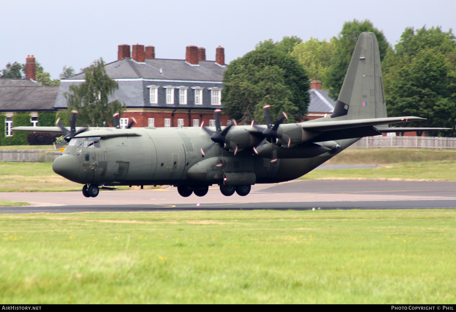 Aircraft Photo of ZH868 | Lockheed Martin C-130J-30 Hercules C4 | UK - Air Force | AirHistory.net #206443