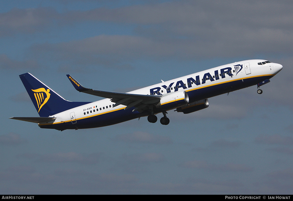 Aircraft Photo of EI-EKR | Boeing 737-8AS | Ryanair | AirHistory.net #206468