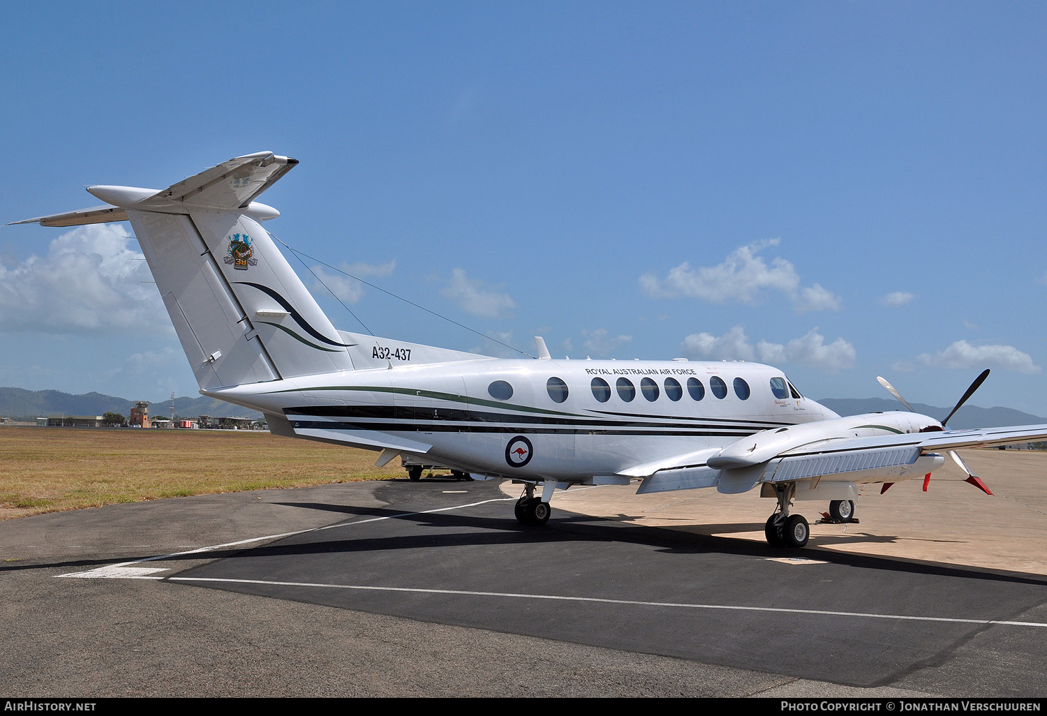 Aircraft Photo of A32-437 | Raytheon 350 King Air (B300) | Australia - Air Force | AirHistory.net #206480