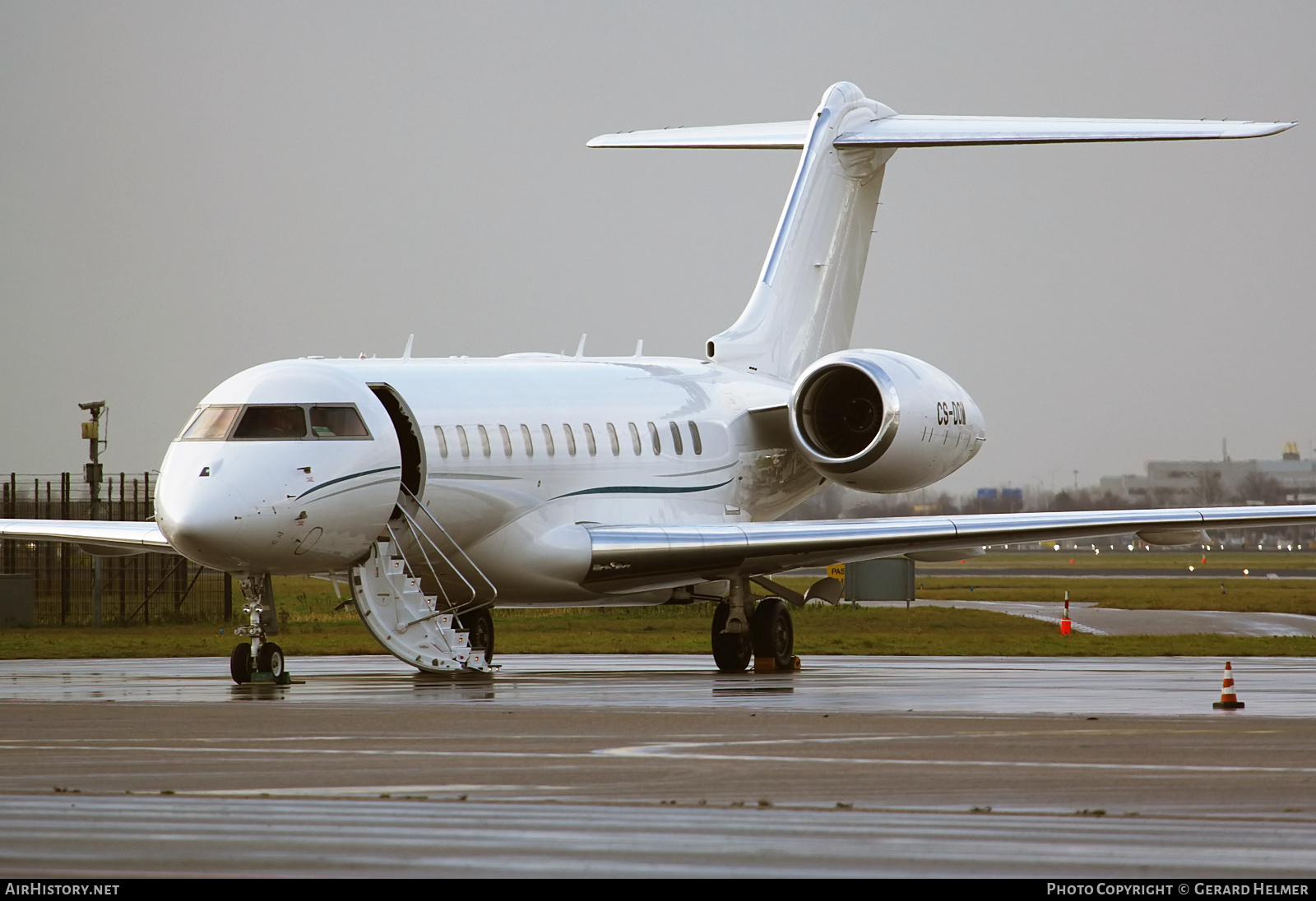Aircraft Photo of CS-DOM | Bombardier Global 6000 (BD-700-1A10) | AirHistory.net #206498