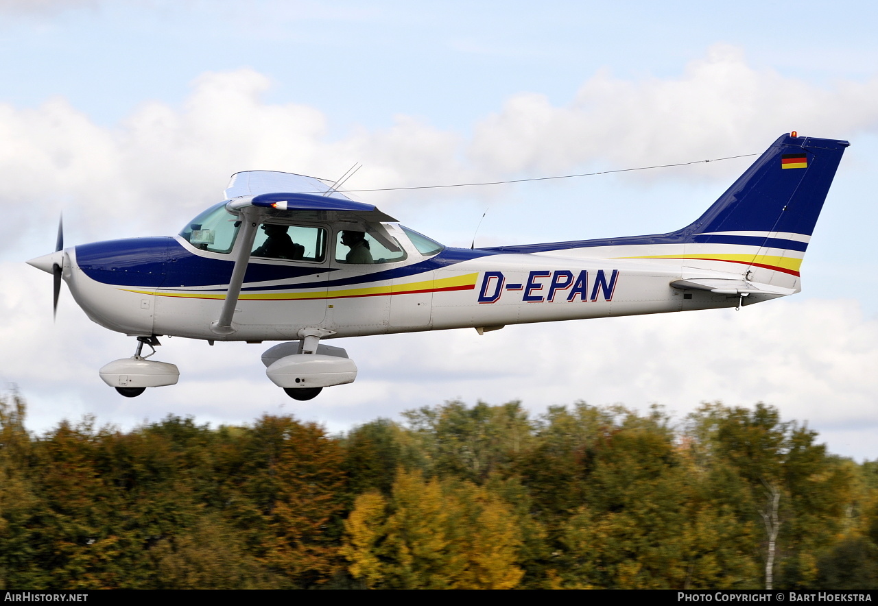 Aircraft Photo of D-EPAN | Cessna 172N Skyhawk | AirHistory.net #206593