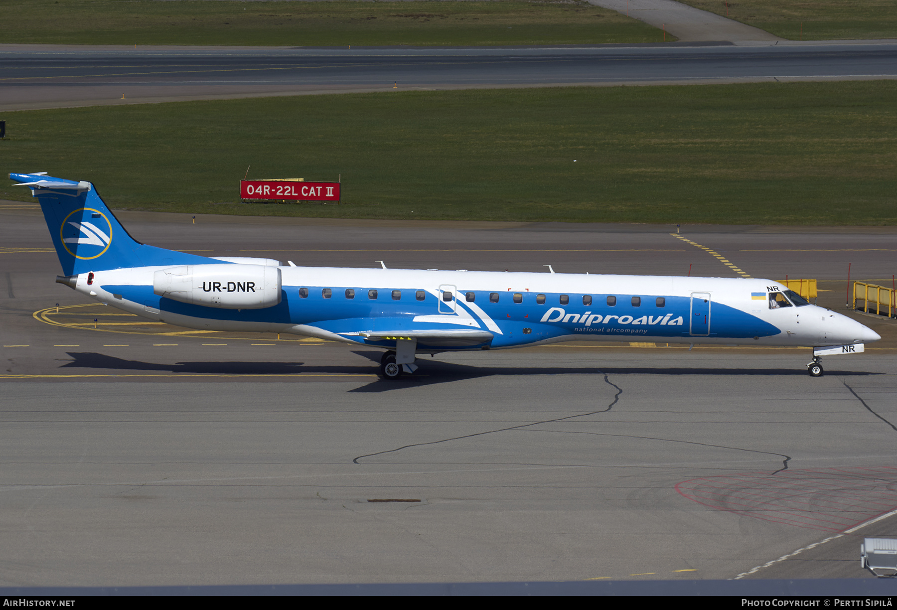Aircraft Photo of UR-DNR | Embraer ERJ-145LR (EMB-145LR) | Dniproavia | AirHistory.net #206612