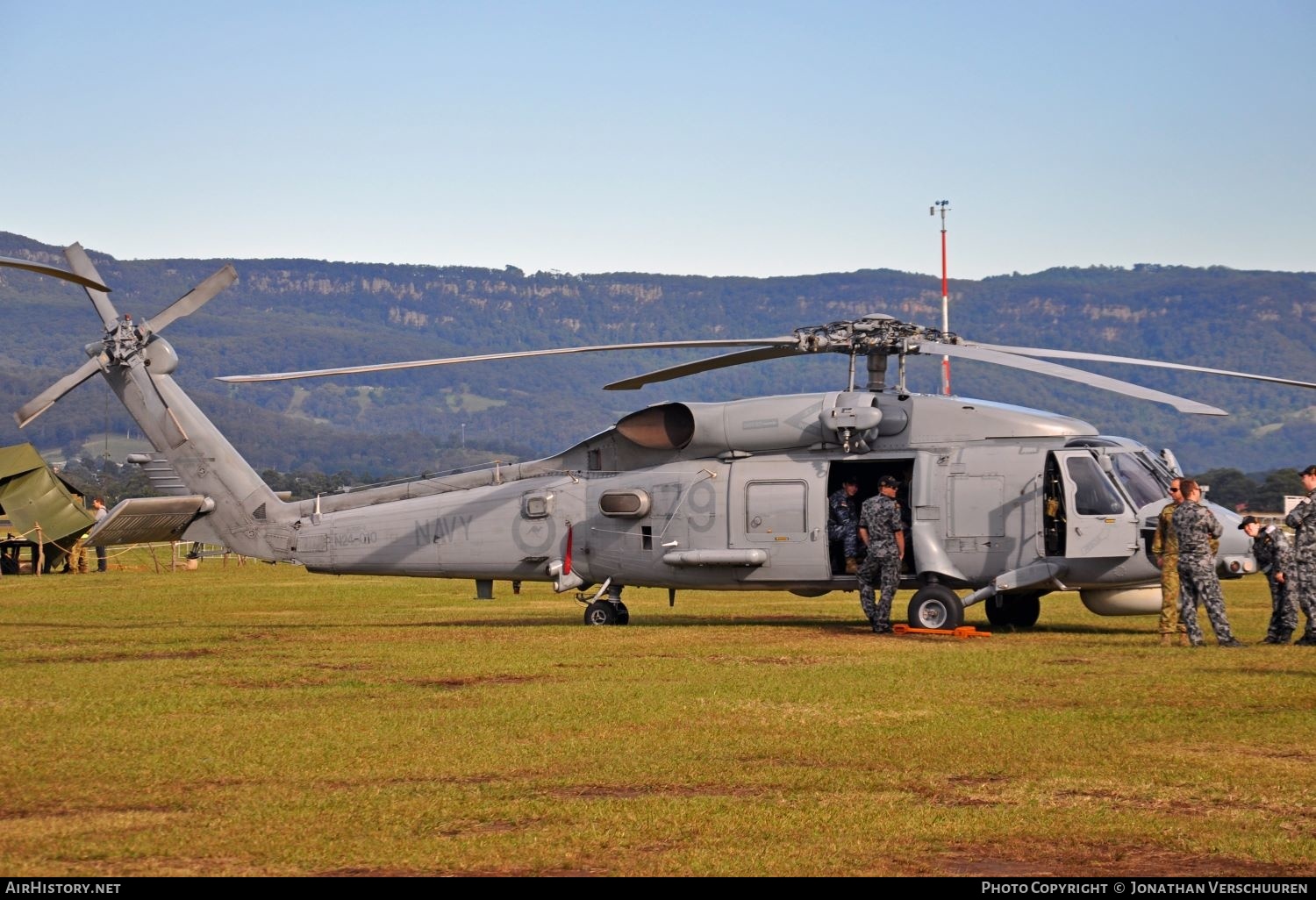 Aircraft Photo of N24-010 | Sikorsky S-70B-2 Seahawk | Australia - Navy | AirHistory.net #206729