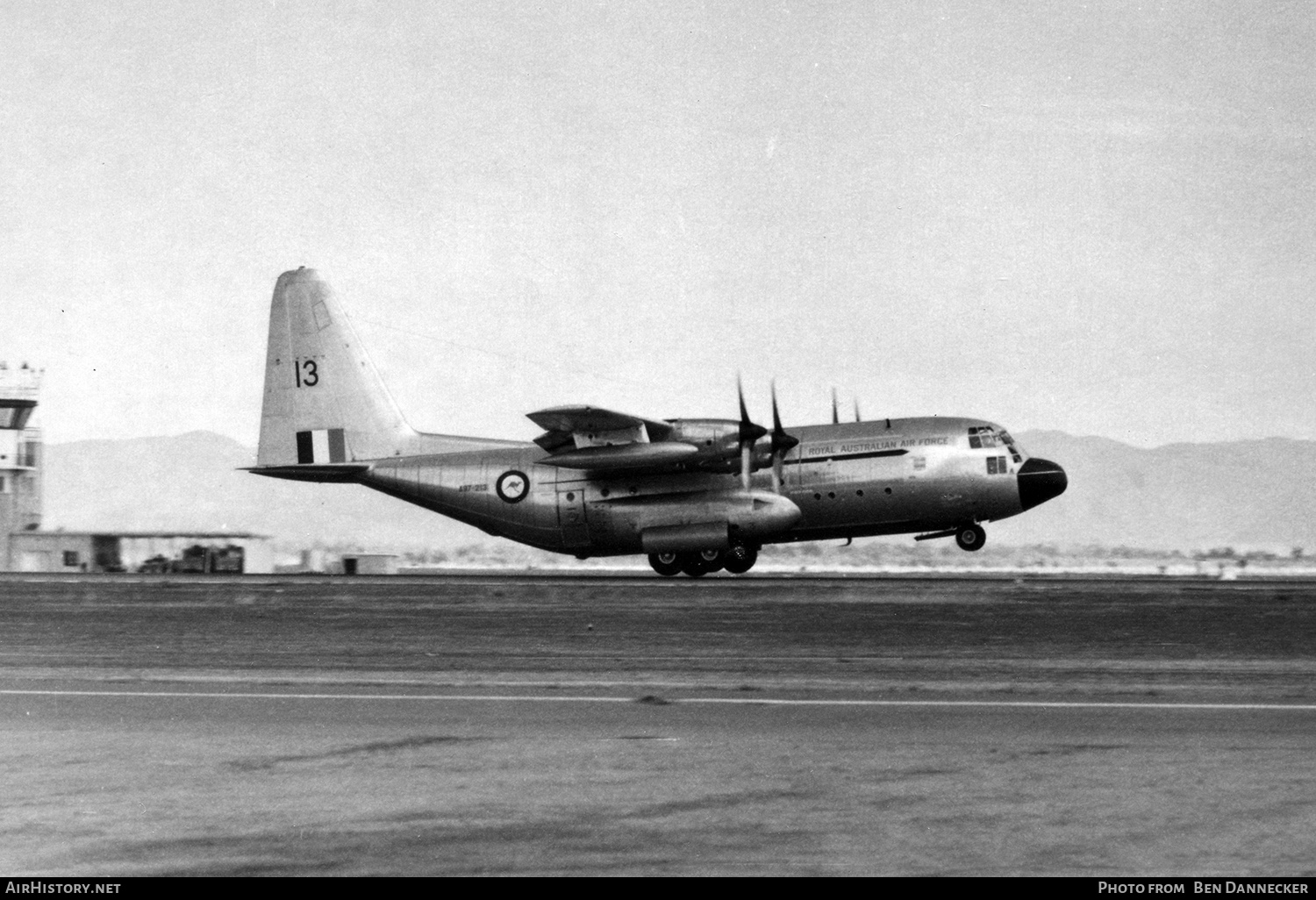 Aircraft Photo of A97-213 | Lockheed C-130A Hercules (L-182) | Australia - Air Force | AirHistory.net #206780