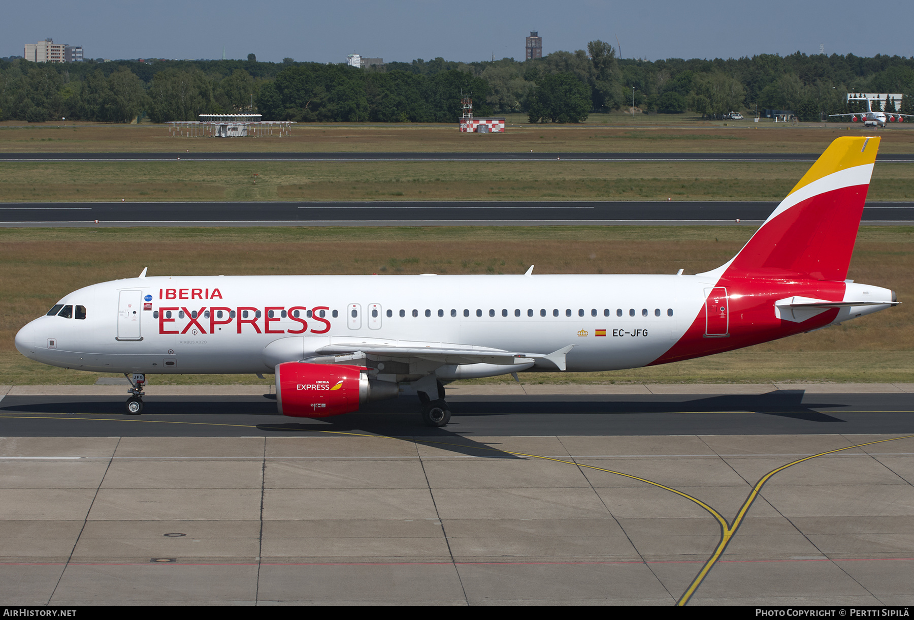Aircraft Photo of EC-JFG | Airbus A320-214 | Iberia Express | AirHistory.net #206814