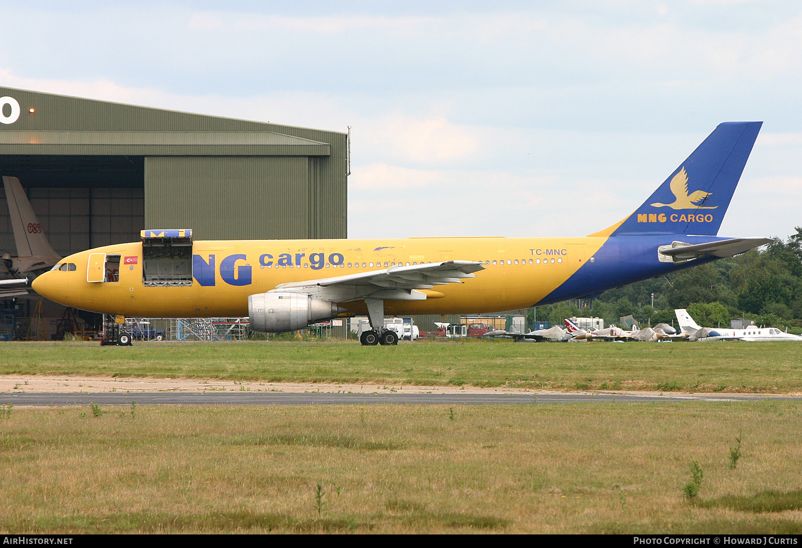 Aircraft Photo of TC-MNC | Airbus A300B4-203(F) | MNG Cargo | AirHistory.net #206823