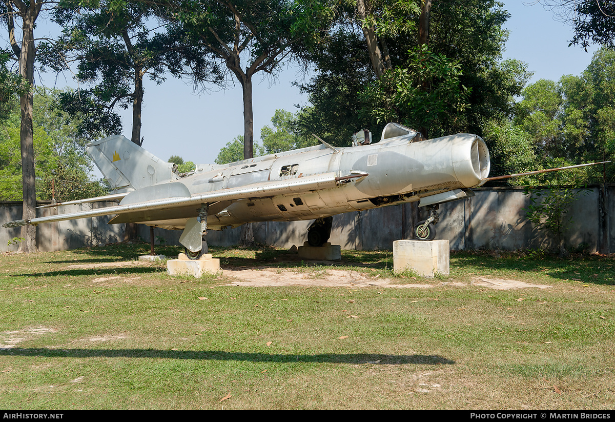 Aircraft Photo of 30-950 | Shenyang J-6C | Cambodia - Air Force | AirHistory.net #206824
