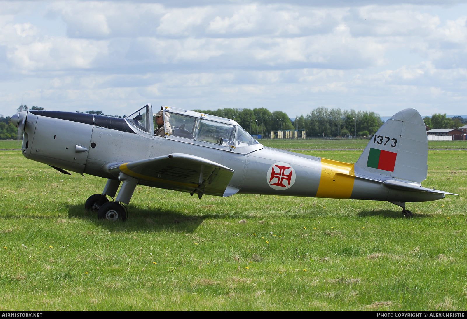 Aircraft Photo of G-CBJG / 1373 | De Havilland Canada DHC-1 Chipmunk T20 | Portugal - Air Force | AirHistory.net #206892