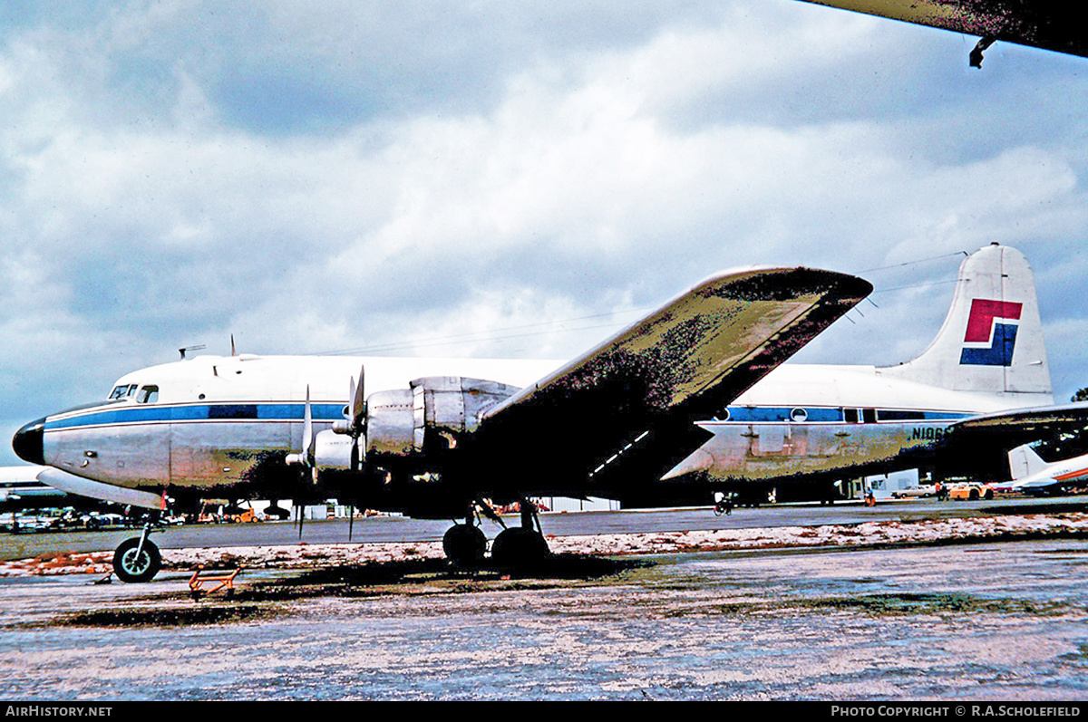 Aircraft Photo of N1065E | Douglas C-54G Skymaster | Florida Aircraft Leasing | AirHistory.net #207028