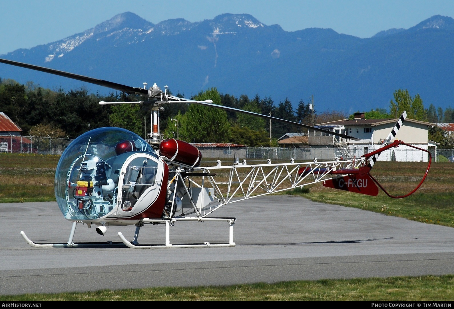 Aircraft Photo of C-FKGU | Bell 47G-2 | Chinook Helicopters | AirHistory.net #207136