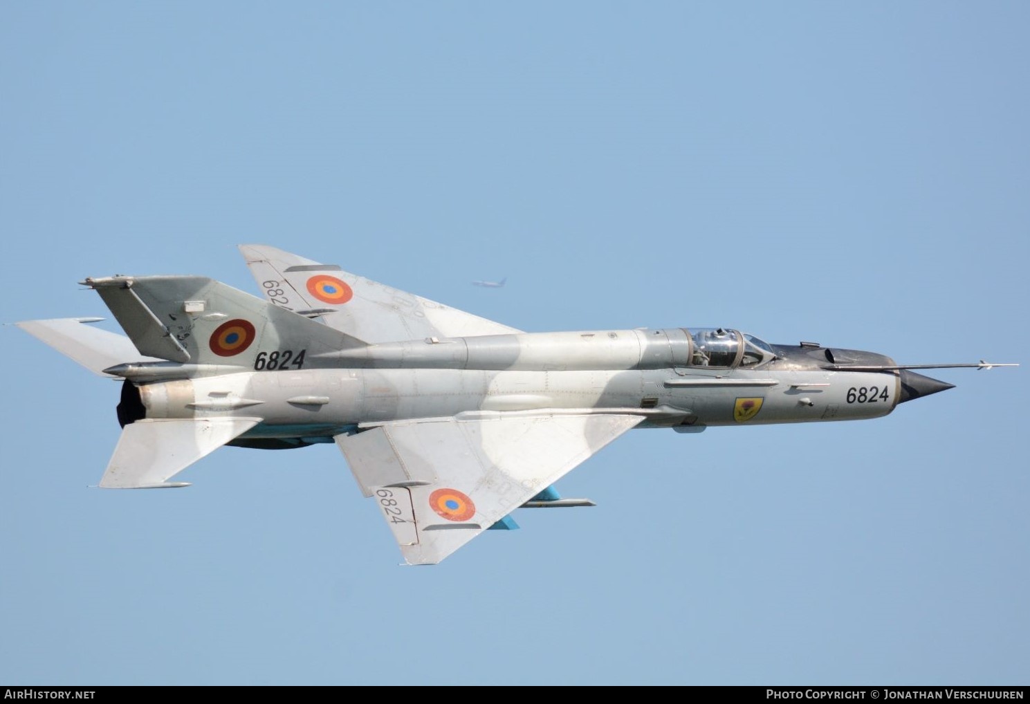 Aircraft Photo of 6824 | Mikoyan-Gurevich MiG-21MF Lancer C | Romania - Air Force | AirHistory.net #207316