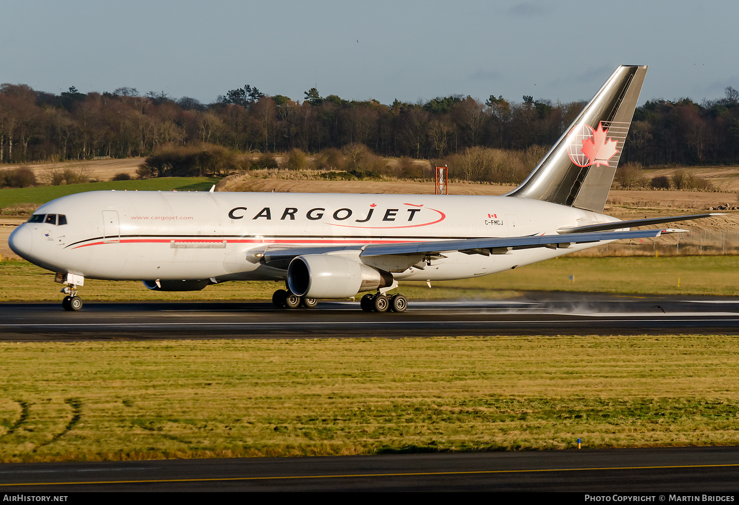 Aircraft Photo of C-FMCJ | Boeing 767-223(BDSF) | Cargojet | AirHistory.net #207335