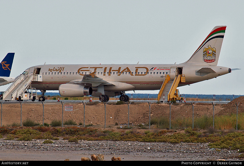 Aircraft Photo of A6-EII | Airbus A320-232 | Etihad Airways | AirHistory.net #207484