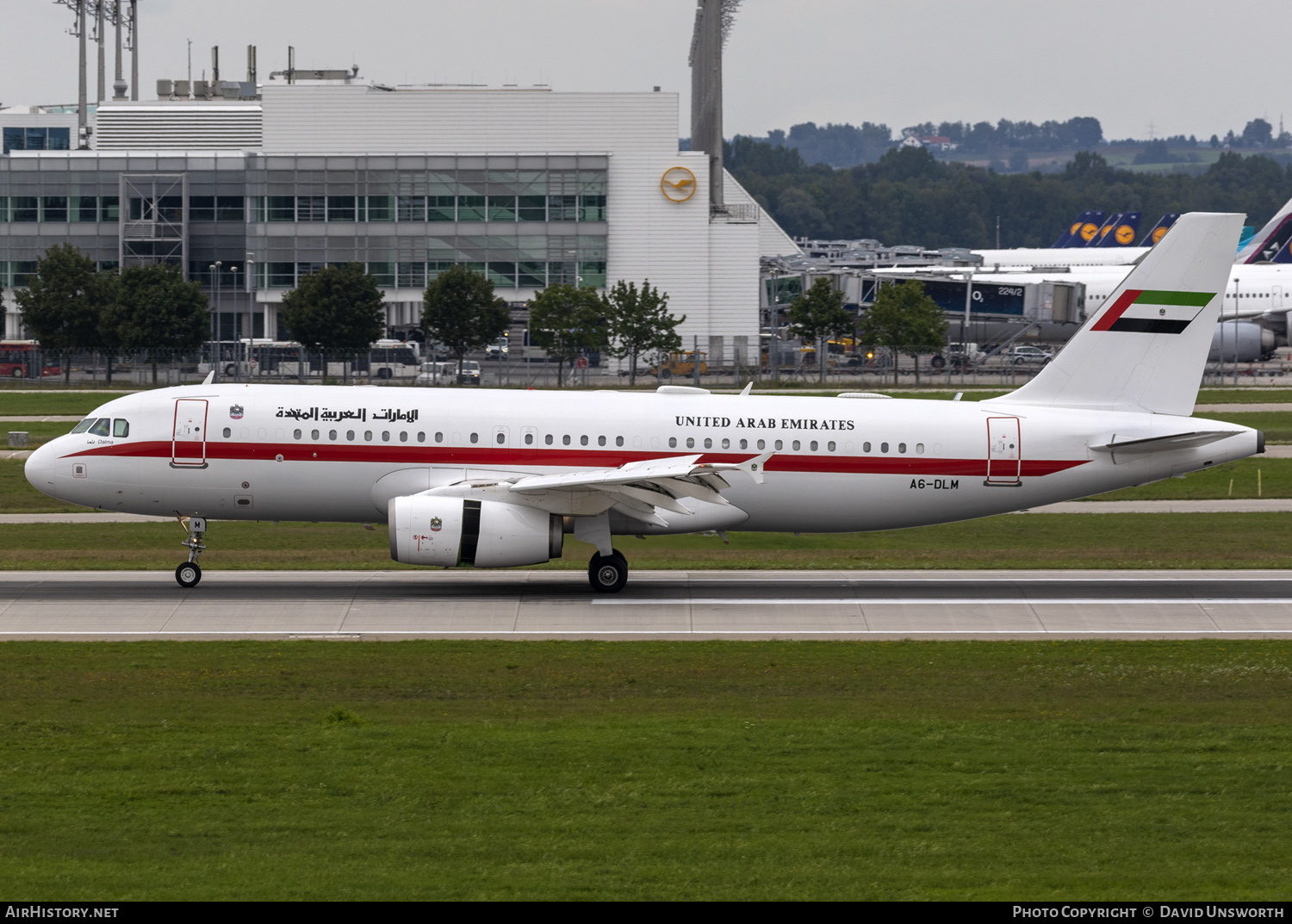 Aircraft Photo of A6-DLM | Airbus A320-232 | United Arab Emirates Government | AirHistory.net #207688