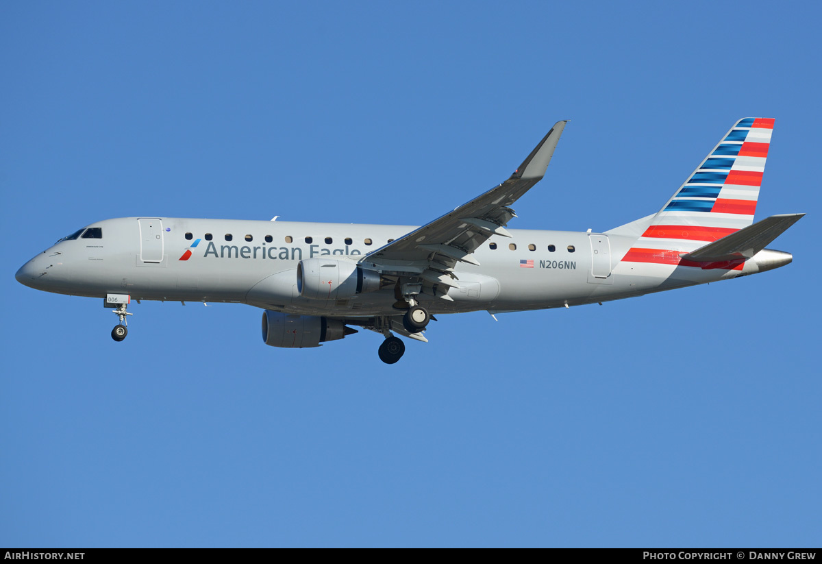 Aircraft Photo of N206NN | Embraer 175LR (ERJ-170-200LR) | American Eagle | AirHistory.net #207722