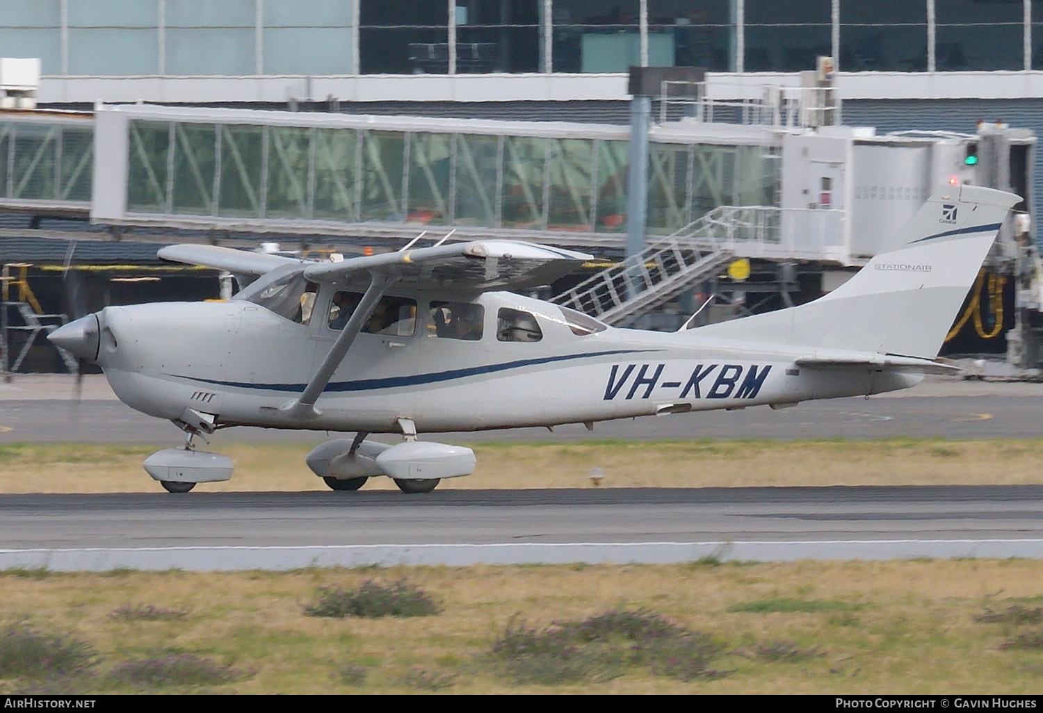 Aircraft Photo of VH-KBM | Cessna 206H Stationair | AirHistory.net #207783