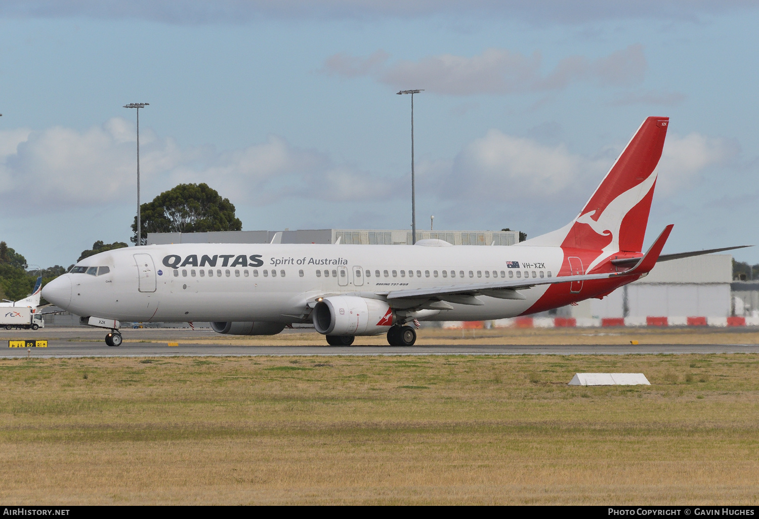 Aircraft Photo of VH-XZK | Boeing 737-838 | Qantas | AirHistory.net #207784
