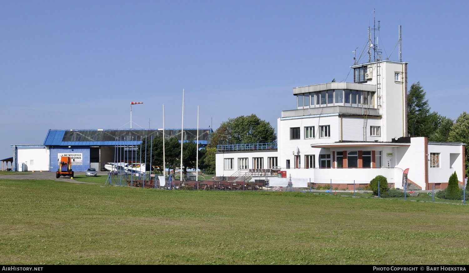 Airport photo of Bielsko-Biała - Aleksandrowice (EPBA) in Poland | AirHistory.net #207814