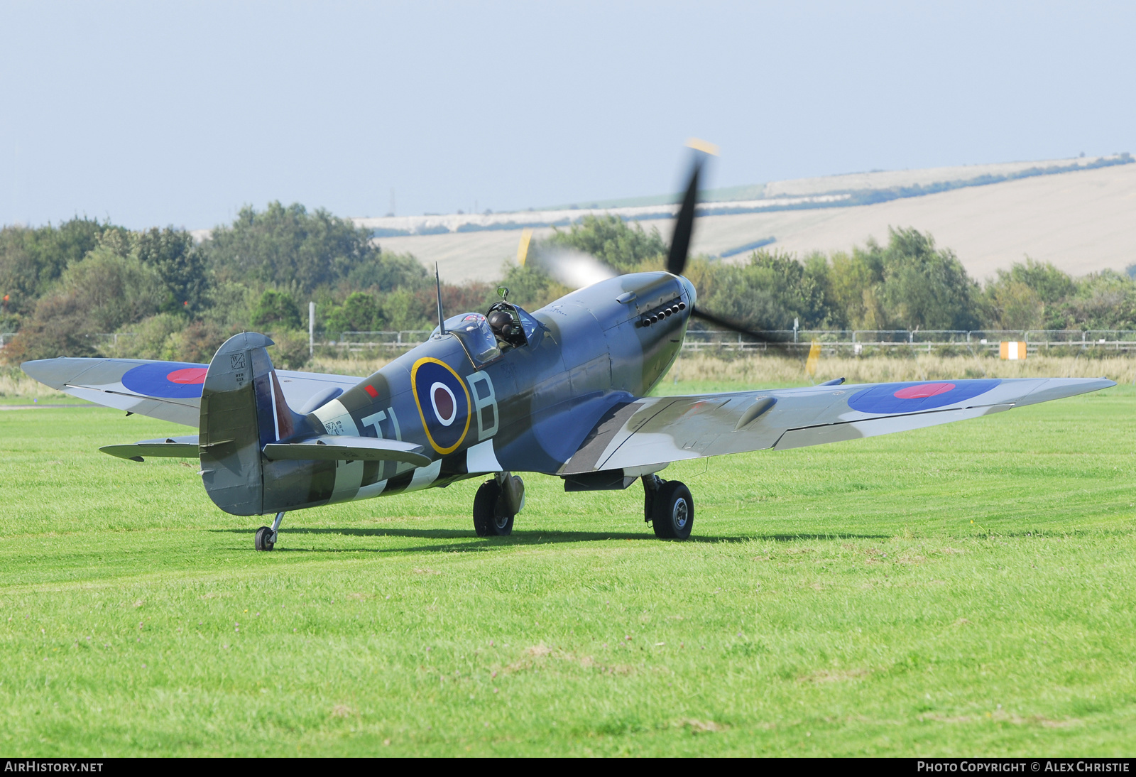 Aircraft Photo of G-IXCC / PL344 | Supermarine 361 Spitfire LF9E | UK - Air Force | AirHistory.net #207880