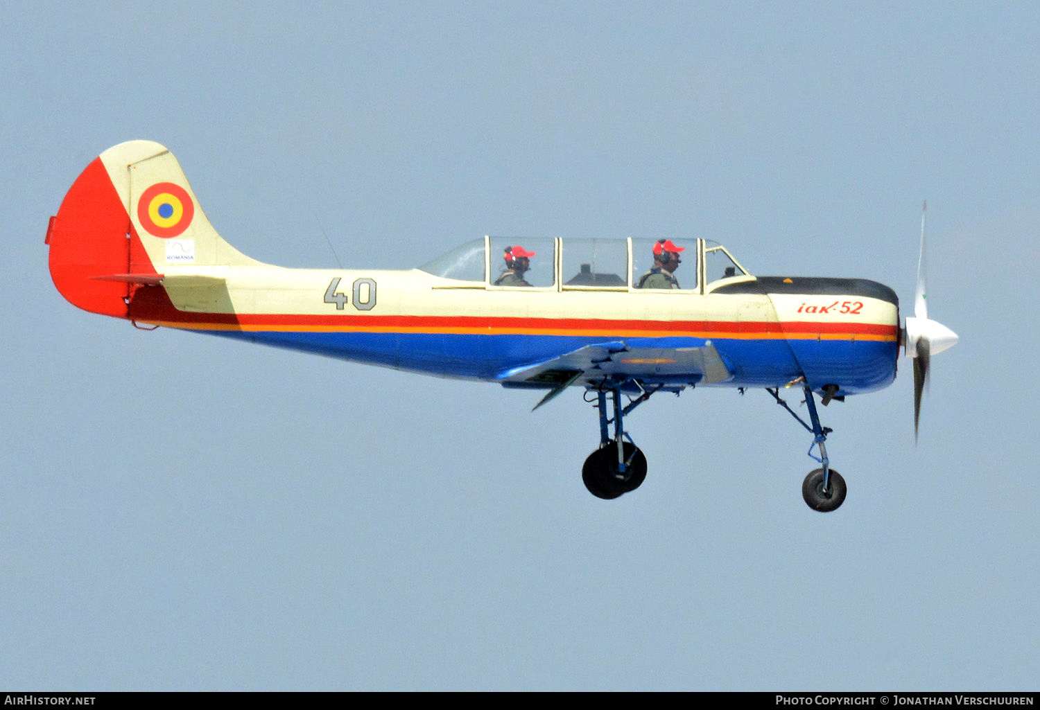 Aircraft Photo of 40 | Yakovlev Yak-52 | Romania - Air Force | AirHistory.net #208032
