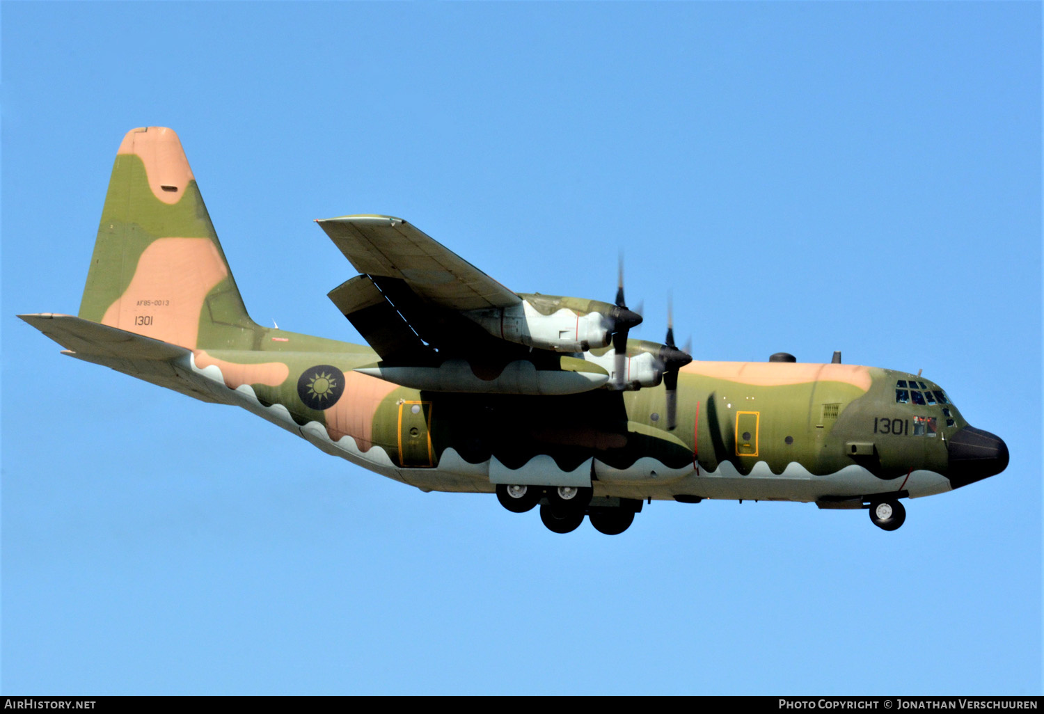 Aircraft Photo of 1301 | Lockheed C-130H Hercules | Taiwan - Air Force | AirHistory.net #208034