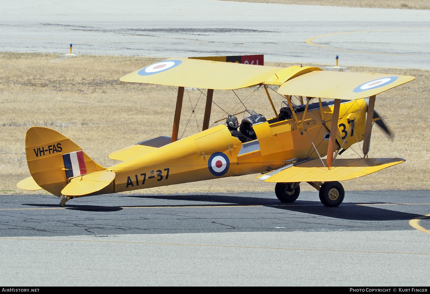 Aircraft Photo of VH-FAS / A17-37 | De Havilland D.H. 82A Tiger Moth | Australia - Air Force | AirHistory.net #208141