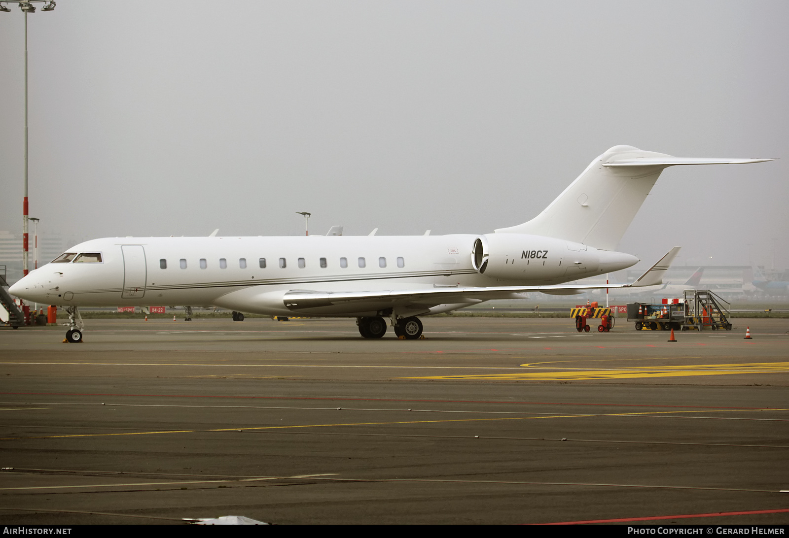 Aircraft Photo of N18CZ | Bombardier Global 6000 (BD-700-1A10) | AirHistory.net #208228