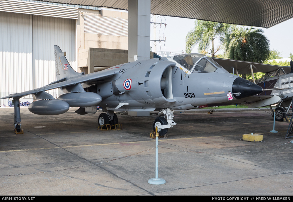 Aircraft Photo of 3109 | Hawker Siddeley AV-8S Matador | Thailand - Navy | AirHistory.net #208291