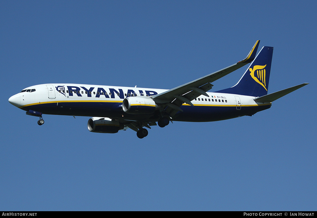 Aircraft Photo of EI-DLL | Boeing 737-8AS | Ryanair | AirHistory.net #208300