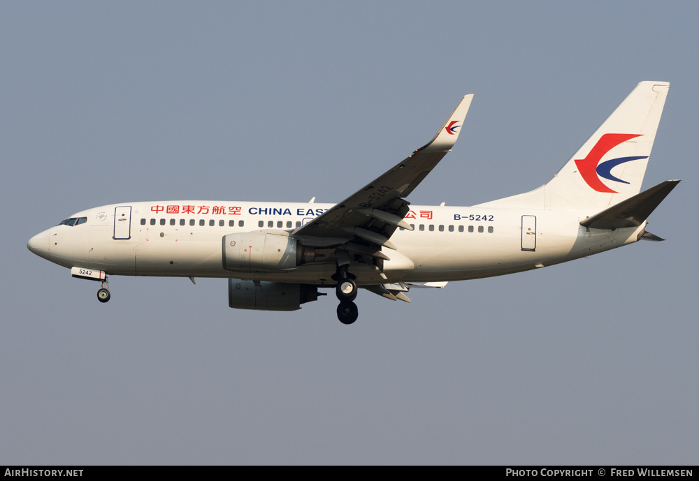 Aircraft Photo of B-5242 | Boeing 737-79P | China Eastern Yunnan Airlines | AirHistory.net #208308