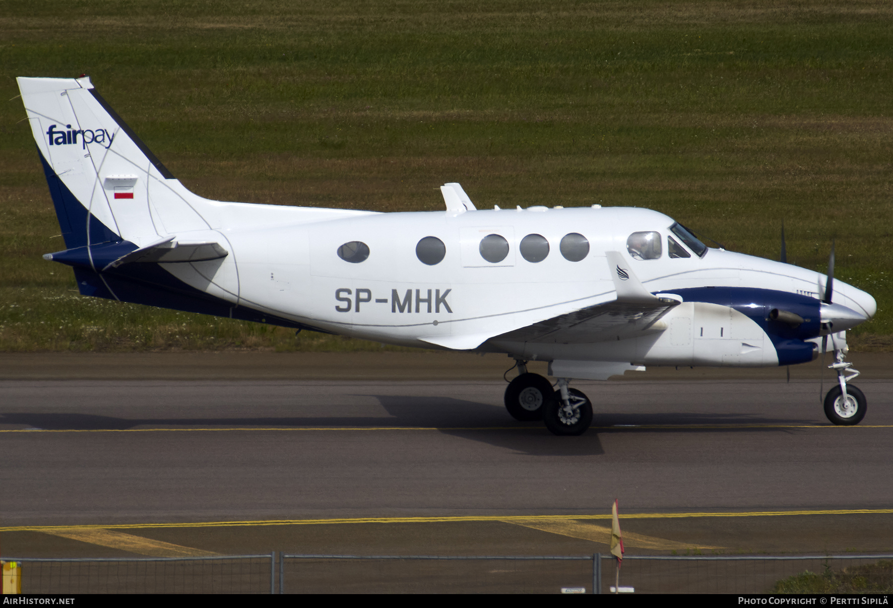Aircraft Photo of SP-MHK | Hawker Beechcraft C90GTx King Air | AirHistory.net #208320