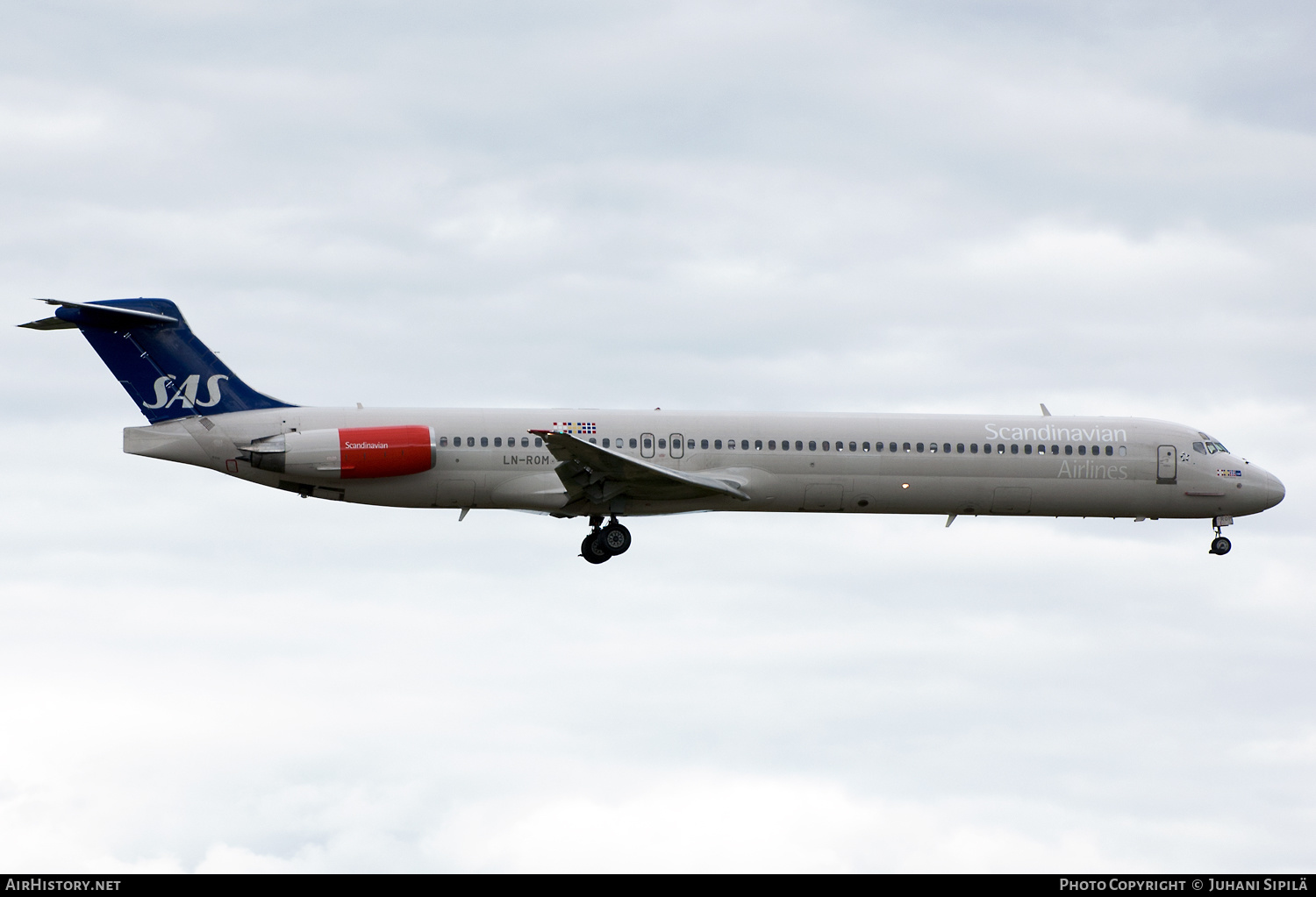 Aircraft Photo of LN-ROM | McDonnell Douglas MD-82 (DC-9-82) | Scandinavian Airlines - SAS | AirHistory.net #208333