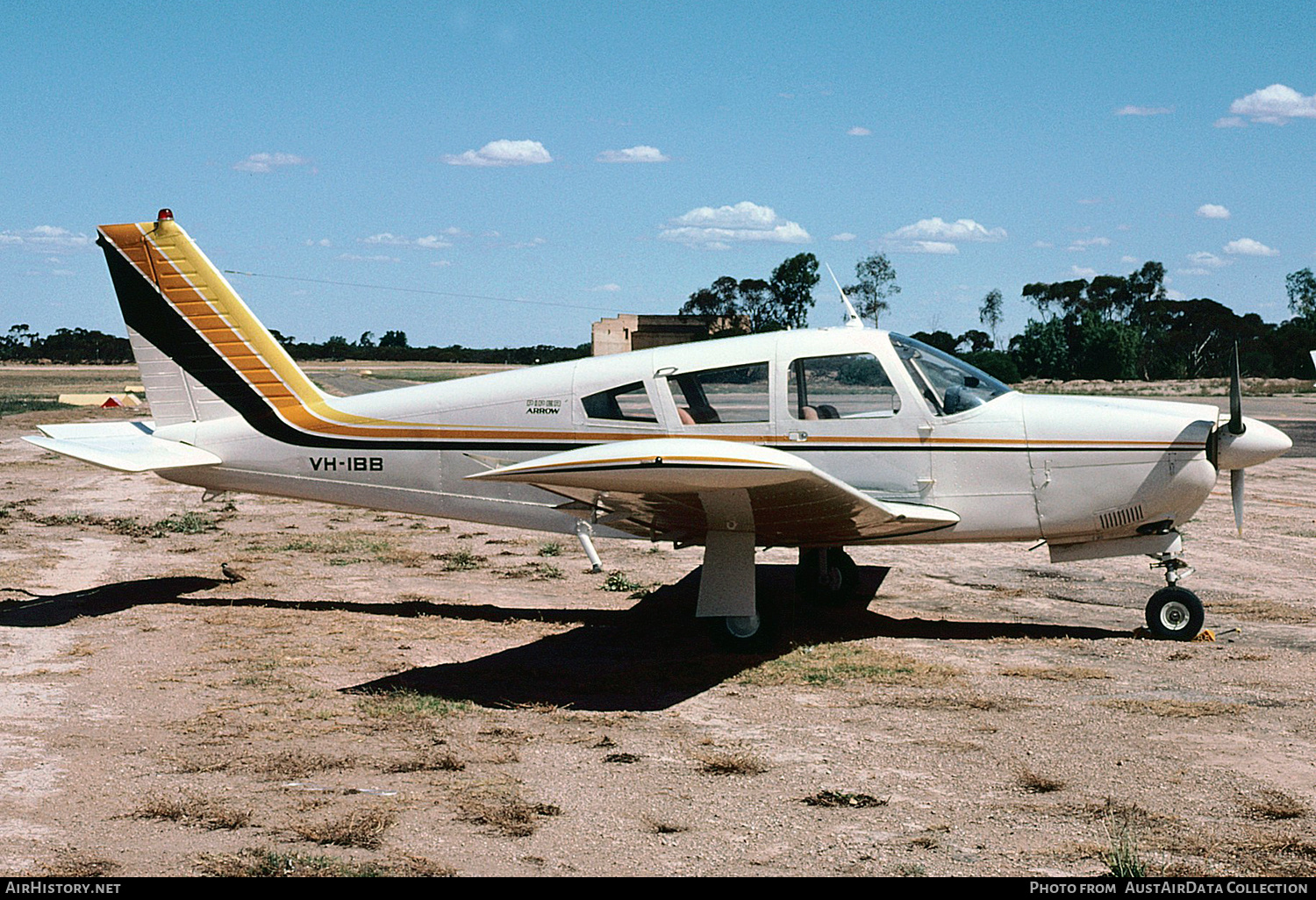 Aircraft Photo of VH-IBB | Piper PA-28R-180 Cherokee Arrow | AirHistory.net #208451