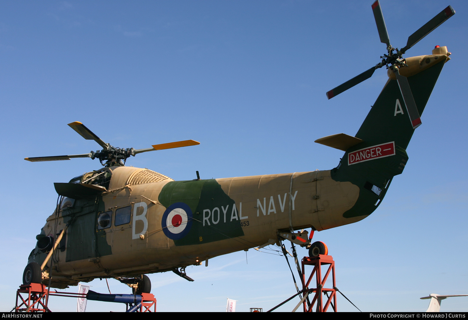 Aircraft Photo of XT453 | Westland WS-58 Wessex HU.5 | UK - Navy | AirHistory.net #208522